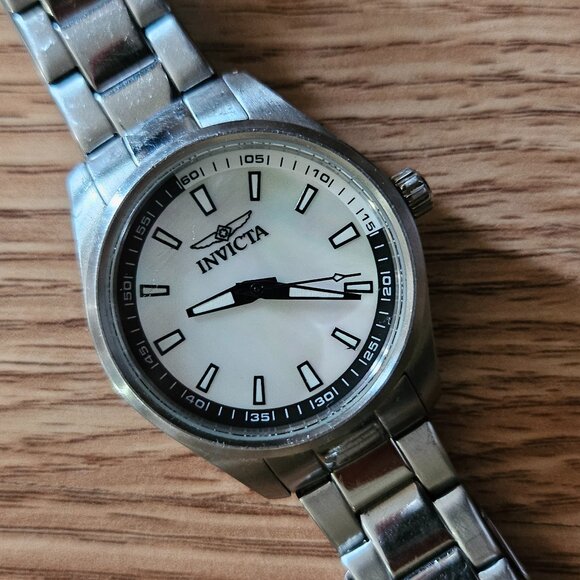 Invicta Women Wristwatch Speciality Collection Silver Tone Quartz Analog Watch - Picture 6 of 13